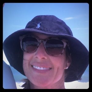 Meet your Posher, Kari